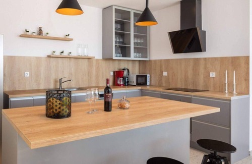 Primosten Burnji House | Holiday house Primosten for 1 - 10 persons with 4 bedrooms - Holiday house