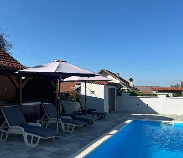 Kutina Villa | Holiday House Renata