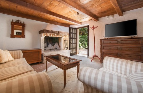 Gracisce House | Holiday house Rose in Istria with terrace and BBQ