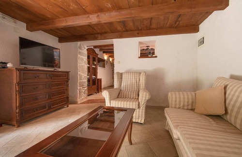 Gracisce House | Holiday house Rose in Istria with terrace and BBQ