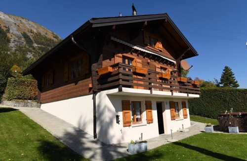Chandolin-près-Savièse Ski Chalet | Holiday house Savièse for 1 - 6 persons with 3 bedrooms - Detached holiday house