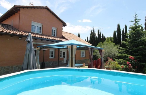 Sesena House | Holiday house Seseña Nuevo for 1 - 14 persons with 5 bedrooms - Holiday home