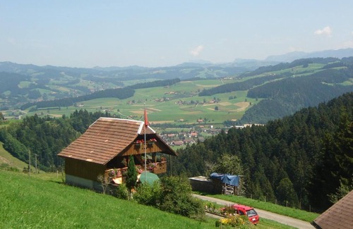 Signau House | Holiday house Signau for 1 - 4 persons with 2 bedrooms - Hut