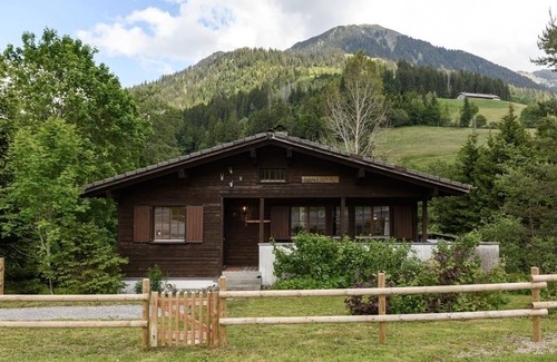 Soerenberg Ski Chalet | Holiday house Sörenberg for 1 - 5 persons with 3 bedrooms - Detached holiday house