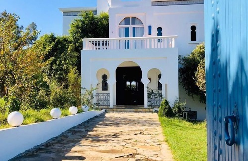Jbila House | Holiday house Tanger for 1 - 20 persons with 10 bedrooms - Holiday house