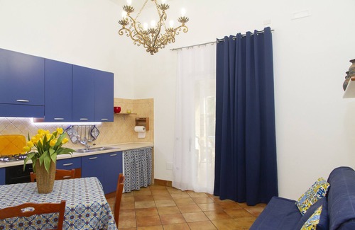 Petrosino Apartment | Holiday House the Vineyard