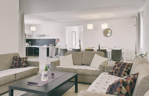 Muzini House | Holiday house Tomisici for 1 - 12 persons with 5 bedrooms - Holiday home