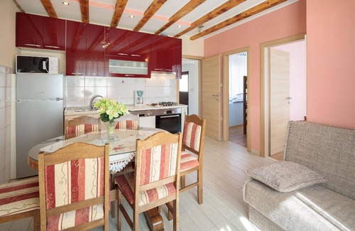 Ljubitovica House | Holiday house Trogir for 1 - 6 persons with 2 bedrooms - Holiday house