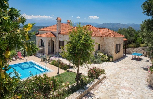 Polemarchi House | Holiday house Vlacheronitissa for 1 - 8 persons with 4 bedrooms - Holiday house