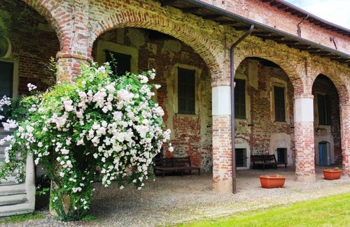 Vaprio d'Agogna Other | Holiday house Vaprio d'Agogna for 1 - 14 persons with 5 bedrooms - Castle
