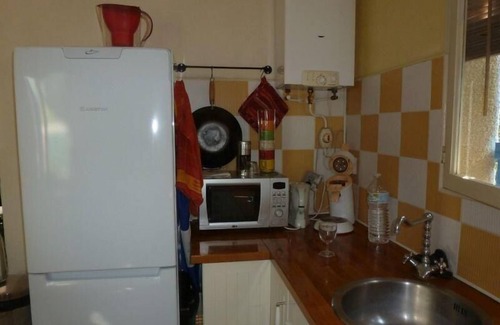 Vacquieres House | Holiday house Vacquières for 1 - 5 persons with 2 bedrooms - Holiday house