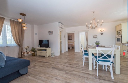 Dragove House | Holiday house Veli Rat for 1 - 5 persons with 2 bedrooms - Holiday house