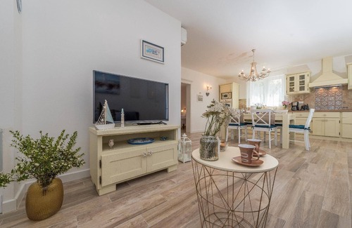 Dragove House | Holiday house Veli Rat for 1 - 5 persons with 2 bedrooms - Holiday house