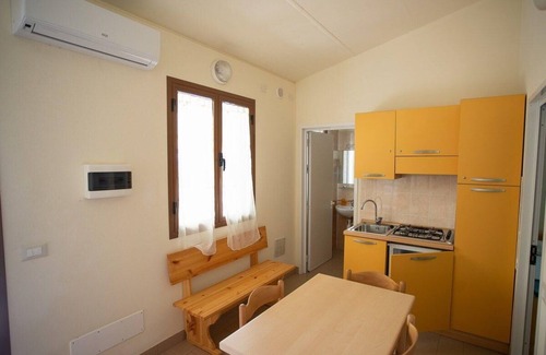 Ex Campo d'Aviazione House | Holiday house Viareggio for 1 - 4 persons with 2 bedrooms - Holiday home