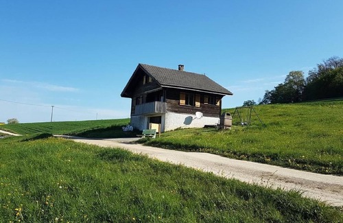 Wintersingen Ski Chalet | Holiday house Wintersingen for 1 - 5 persons with 2 bedrooms - Detached holiday house
