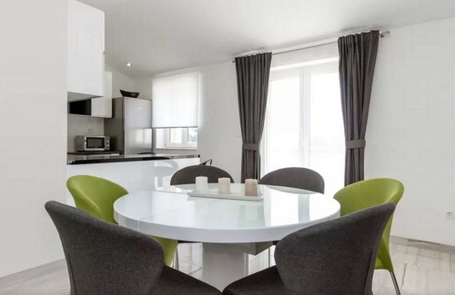 Stobrec House | Holiday house with 3 apartments,heated swimming pool,jacuzzi 100m from the beach