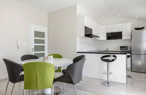 Stobrec House | Holiday house with 3 apartments,heated swimming pool,jacuzzi 100m from the beach