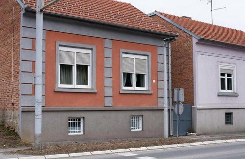 Daruvar House | Holiday house with a parking space Daruvar, Bjelovarska - 17937