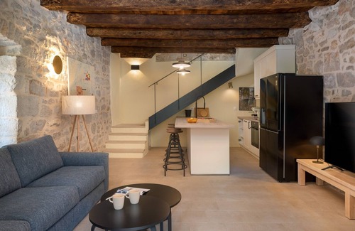 Pitve House | Holiday house with a swimming pool Pitve, Hvar (K-22151)
