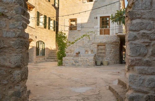 Pitve House | Holiday house with a swimming pool Pitve, Hvar (K-22151)