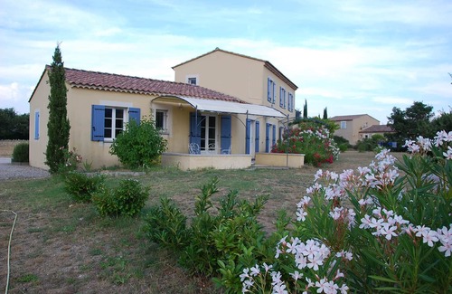 Lacoste House | Holiday house with a wonderful view of the Luberon