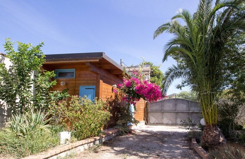 Gonnesa Cottage | Holiday house with garden and swimming pool