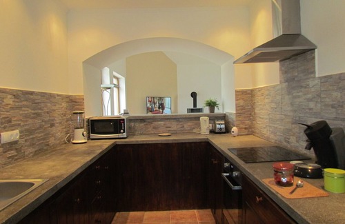 Szentistvan House | Holiday house with large garden, heated swimming pool and stunning views
