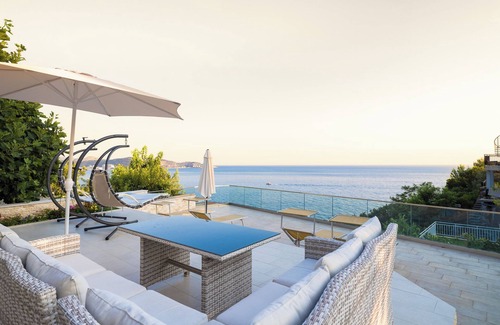 Bar Villa | Holiday house with sea view