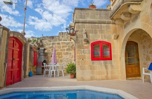 Xaghra House | Holiday house Xaghra for 1 - 6 persons with 3 bedrooms - Holiday home