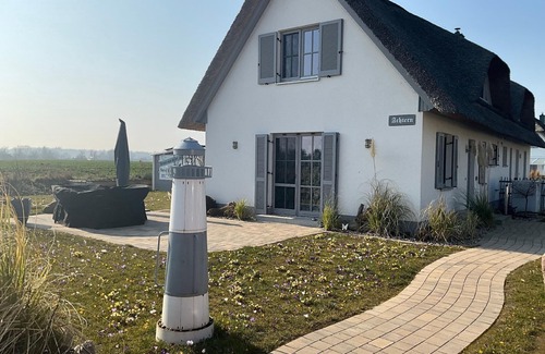 Zierow House | Holiday house Zierow for 1 - 4 persons with 2 bedrooms - Twin house
