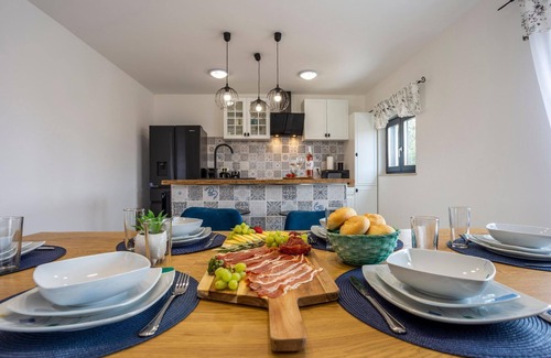 Modrusani House | Holiday house Zminj for 1 - 7 persons with 3 bedrooms - Holiday home