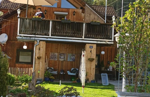 Millstatt Apartment | Holiday in private for couples and families with children - Pets welcome!