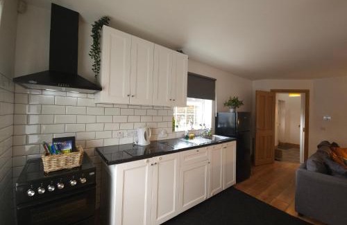 Castlemaine Apartment | Holiday in The Heart of Kerry