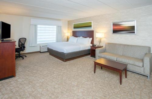 Linthicum Heights Hotel | Holiday Inn Baltimore BWI Airport by IHG