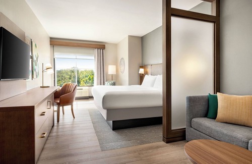 Hoover Hotel | Holiday Inn Birmingham - Hoover by IHG