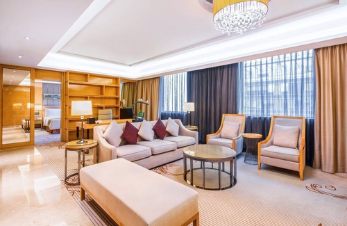 Jinjiang Hotel | Holiday Inn Chengdu Oriental Plaza by IHG