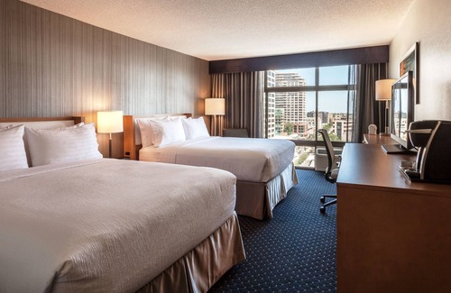 Evanston Hotel | Holiday Inn Chicago North-Evanston by IHG