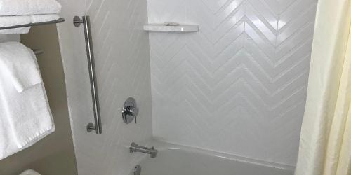 Clarkston Hotel | Holiday Inn Clarkston - Lewiston by IHG