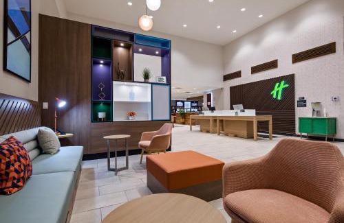 Clarksville Hotel | Holiday Inn - Clarksville Northeast by IHG