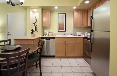 Lake Geneva Resort | Holiday Inn Club Vacations at Lake Geneva Resort by IHG