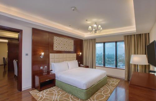 Kochi Hotel | Holiday Inn Cochin by IHG