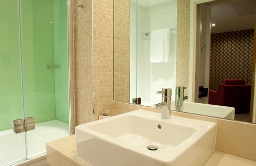 Derby Hotel | Holiday Inn Derby Riverlights by IHG