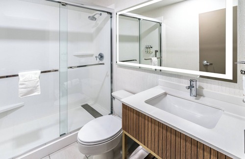 Dublin Hotel | Holiday Inn Dublin-Pleasanton by IHG