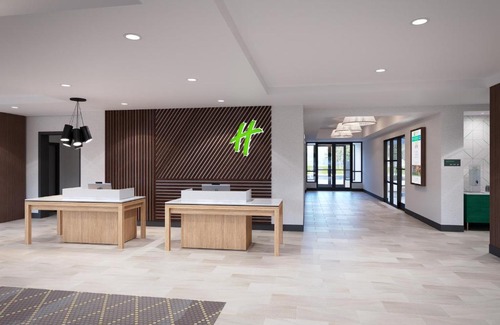 Erie Hotel | Holiday Inn - Erie by IHG