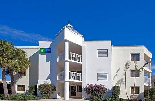 Juno Beach Hotel | Holiday Inn Express North Palm Beach-Oceanview, an IHG Hotel