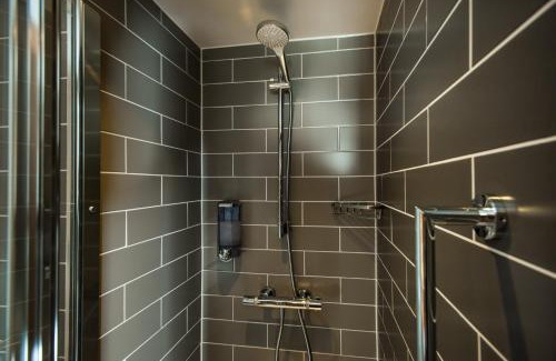 Burton on Trent Hotel | Holiday Inn Express Burton on Trent by IHG