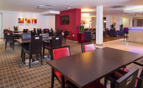 Bothamsall Hotel | Holiday Inn Express East Midlands Airport by IHG