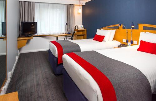 Bothamsall Hotel | Holiday Inn Express East Midlands Airport by IHG