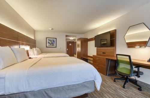 Manitou Springs Hotel | Holiday Inn Express & Suites - Manitou Springs by IHG