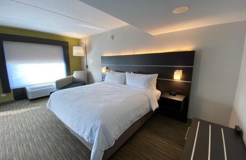 Prospect Heights Hotel | Holiday Inn Express & Suites - Prospect Heights by IHG